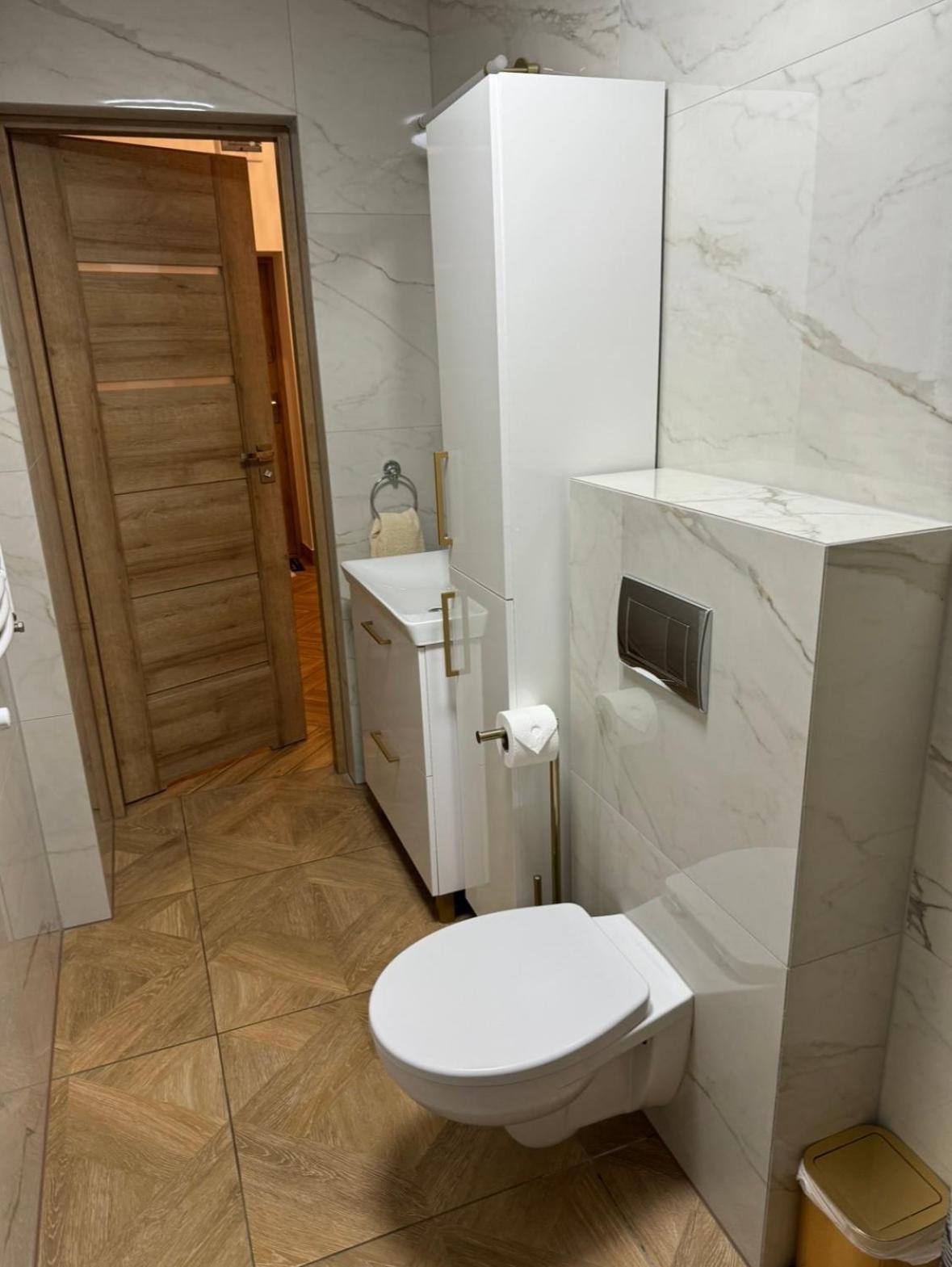 נובה רודה Dawna Mleczarnia Apartamenty Sosnowy מראה חיצוני תמונה
