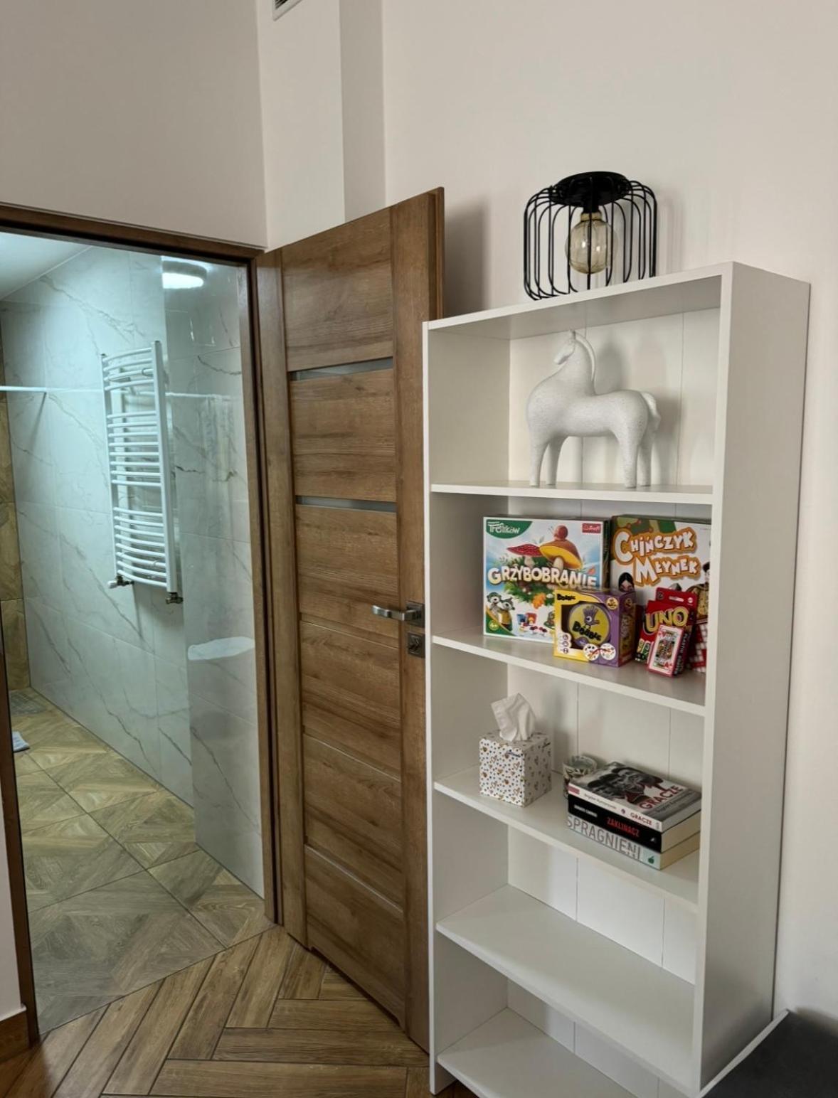 נובה רודה Dawna Mleczarnia Apartamenty Sosnowy מראה חיצוני תמונה